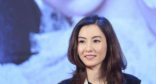 岁赵雅芝岁叶童合影：一个有了褶子，一位美如岁